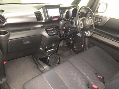 Honda N-Box Slash