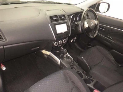 Mitsubishi RVR
