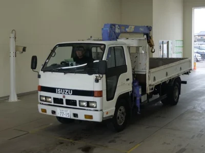Isuzu Elf