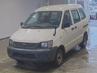 Toyota LiteAce Van