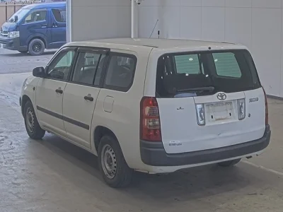 Toyota Succeed