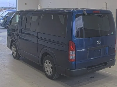 Toyota RegiusAce