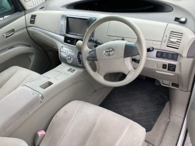 Toyota Estima Hybrid