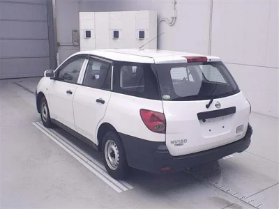 Nissan AD