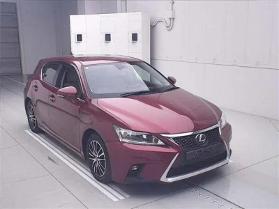 Lexus CT200h
