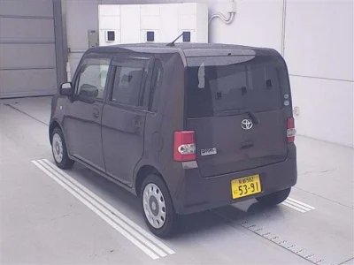Toyota Pixis Space