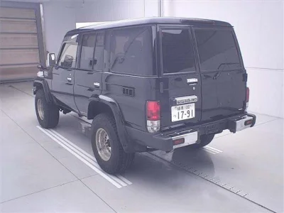 Toyota Land Cruiser