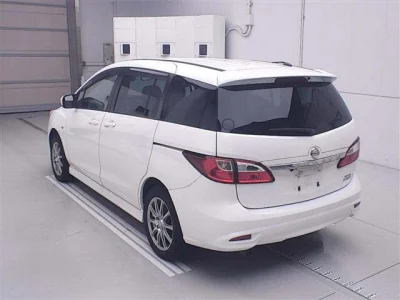 Nissan Lafesta