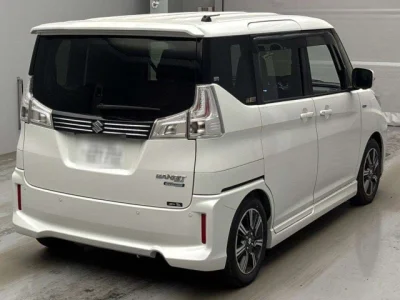 Suzuki Solio
