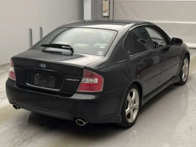 Subaru Legacy B4
