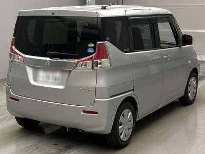 Suzuki Solio