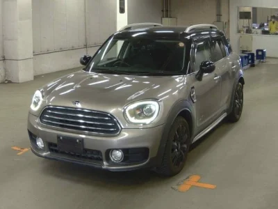 MINI Crossover