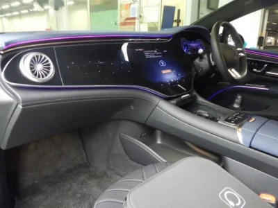 Mercedes-Benz EQS