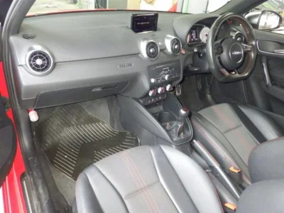 Audi S1