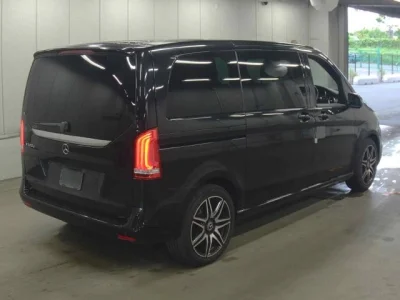 Mercedes-Benz V-Class