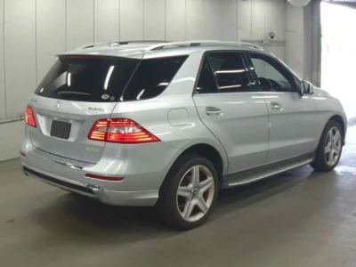 Mercedes-Benz M-class
