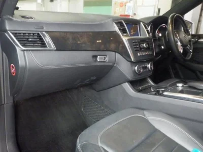 Mercedes-Benz M-class