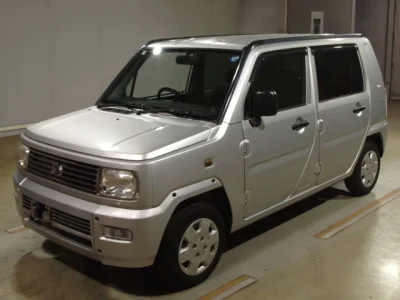 Daihatsu Naked