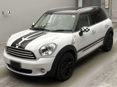 MINI Crossover