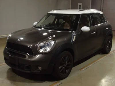 MINI Crossover