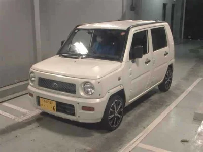 Daihatsu Naked