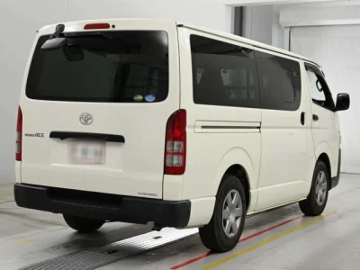Toyota RegiusAce