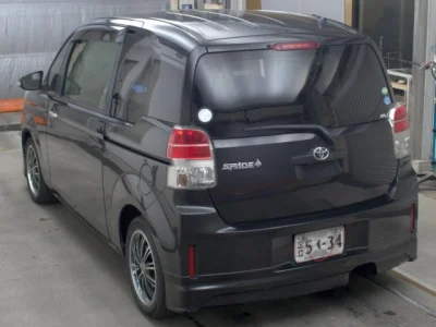 Toyota Spade
