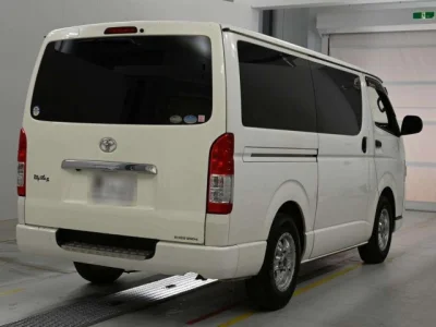 Toyota RegiusAce