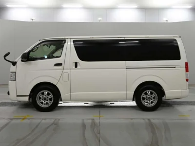 Toyota RegiusAce