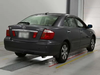 Toyota Premio