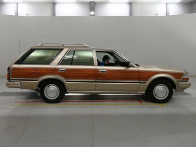 Nissan Gloria Wagon