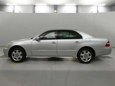 Toyota Celsior