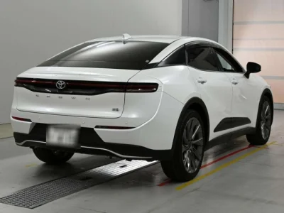 Toyota Crown Crossover