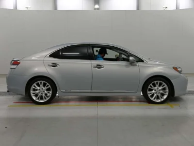 Lexus HS250h