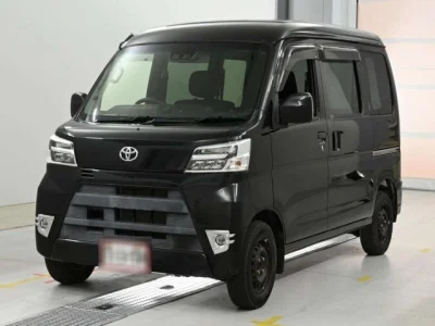 Toyota Pixis Van