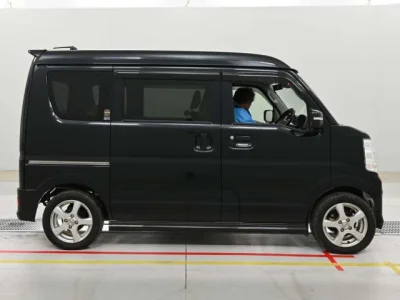 Nissan NV100 Clipper Rio