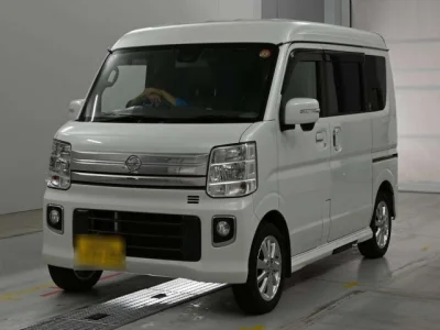 Nissan NV100 Clipper Rio