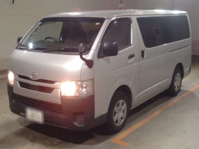 Toyota HiAce Van