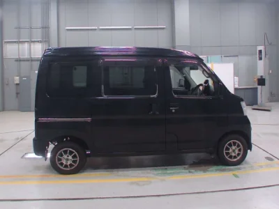 Toyota Pixis Van