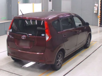 Toyota Passo Sette