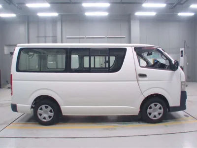 Toyota RegiusAce