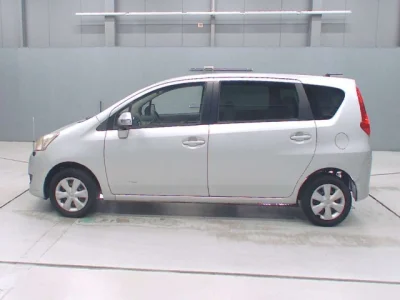 Toyota Passo Sette