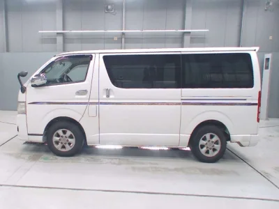 Toyota RegiusAce