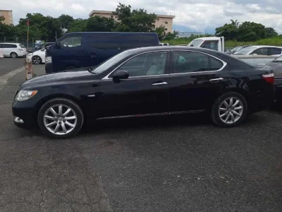 Lexus LS460L