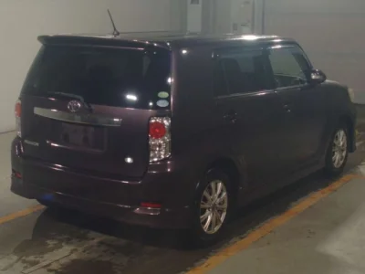 Toyota Corolla Rumion