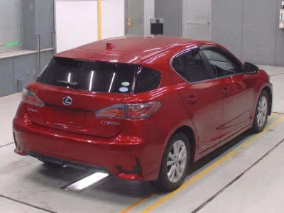 Lexus CT200h