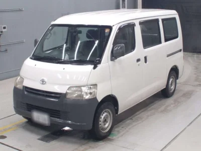 Toyota LiteAce Van