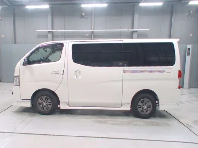 Nissan Caravan