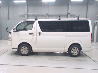 Toyota RegiusAce