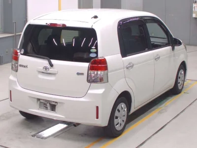 Toyota Spade